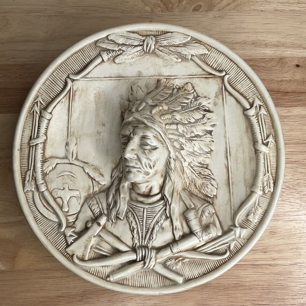 VTG Handmade Native American Indian Chief Plaque 3D Ceramic Plate Wall Decor 9"